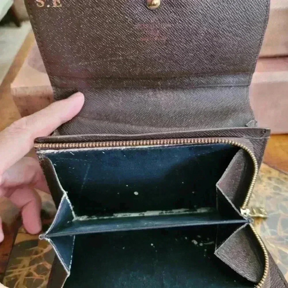 Louis Vuitton Damier Ebene - Picture 8 of 10